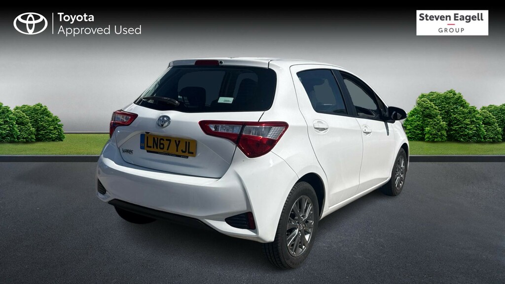 Toyota Yaris 1.0 Vvt-i Icon Hatchback Euro 6 White #2