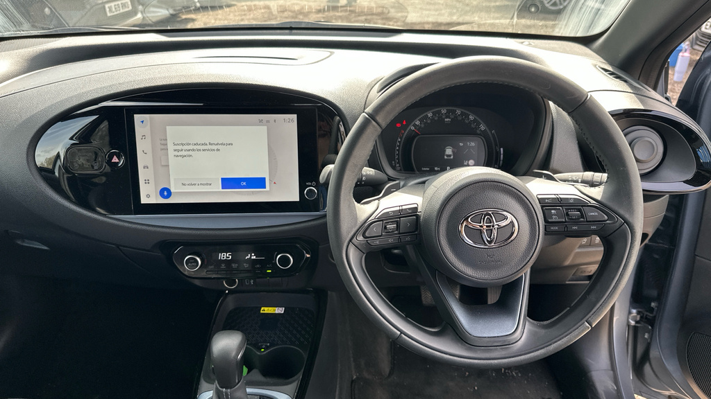 Toyota Aygo X 1.0 Vvt-i Exclusive Hatchback X-shift E #6