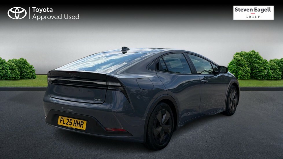 Toyota Prius 2.0 13.6Kwh Design Cvt Euro 6 Ss Grey #2