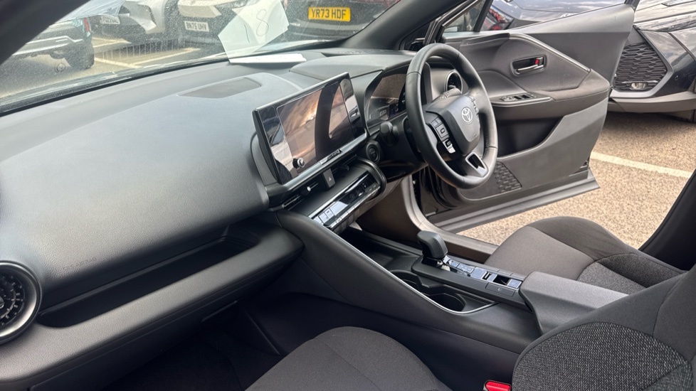 Toyota C-Hr 1.8 Vvt-h Icon Cvt Euro 6 Ss FL75OZU Black #5