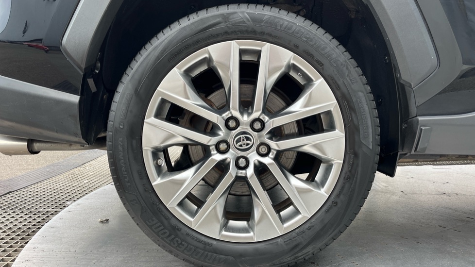 Toyota Rav 4 Rav4 Black Edition Hev Cvt Black #25