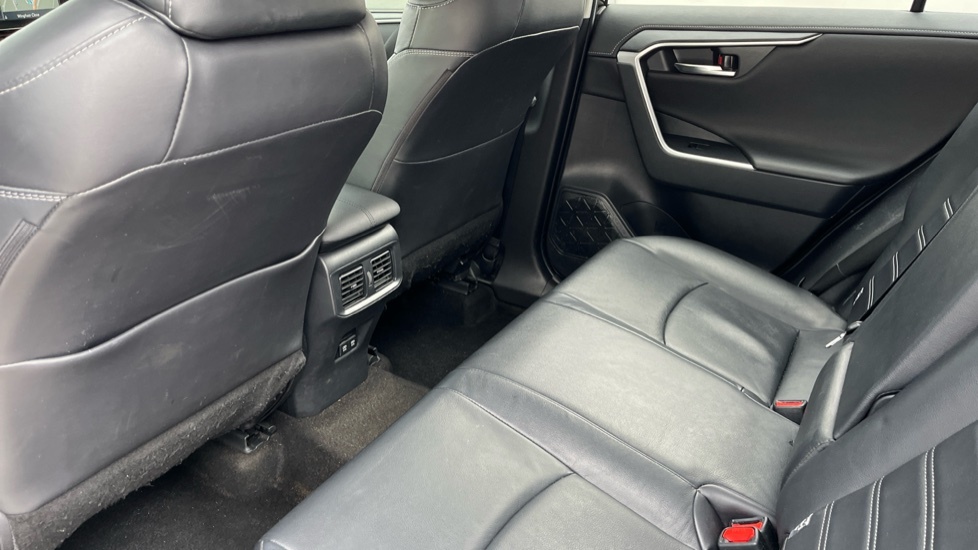 Toyota Rav 4 Rav4 Black Edition Hev Cvt Black #15