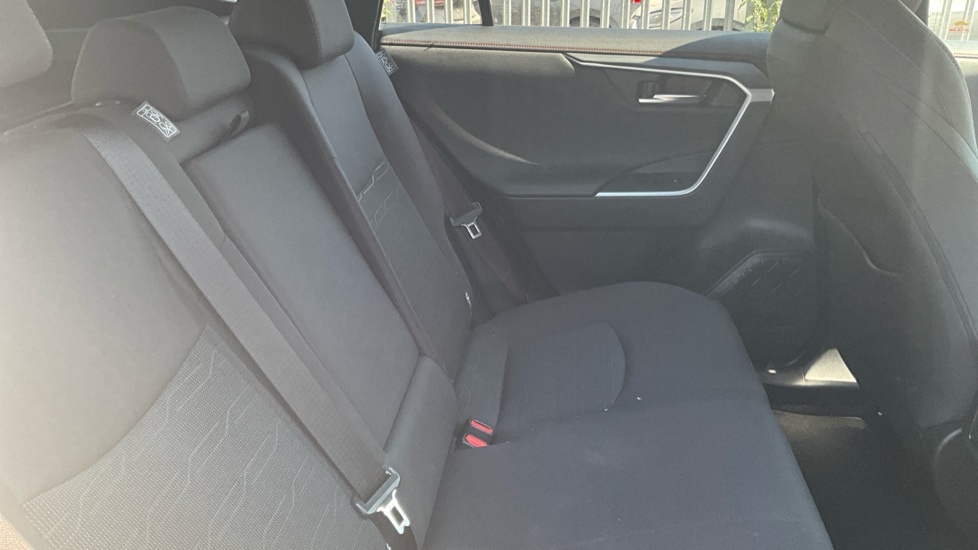 Toyota Rav 4 Rav4 Plug-in Design White #8