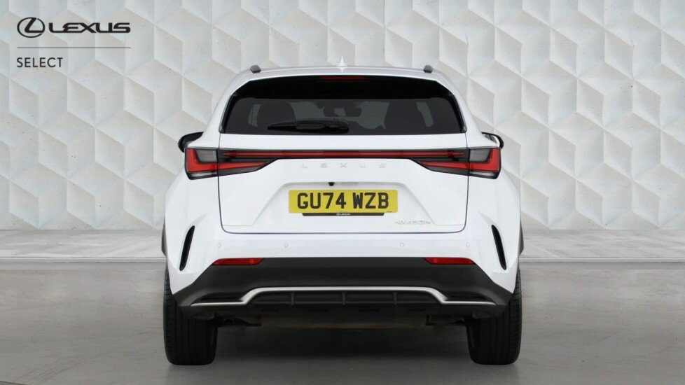 Lexus NX 2.5 450H 18.1Kwh F Sport Suv Plug-in H White #5