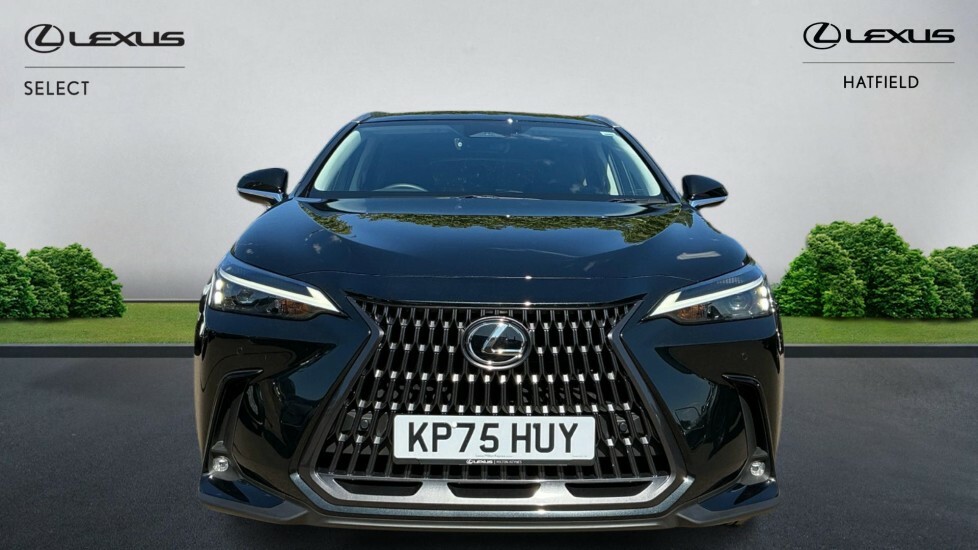 Lexus NX 2.5 450H 18.1Kwh Premium Suv Plug-in H Black #4