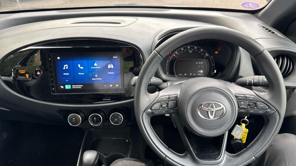 Toyota Aygo X 1.0 Vvt-i Pure X-shift Euro 6 Ss White #6