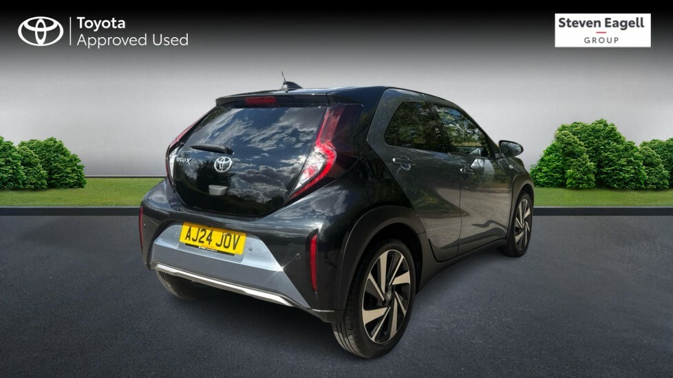 Toyota Aygo X 1.0 Vvt-i Exclusive X-shift Euro 6 Ss Grey #2