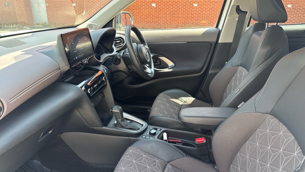 Toyota Yaris Cross 1.5 Vvt-h Excel E-cvt Awd Euro 6 Ss White #5
