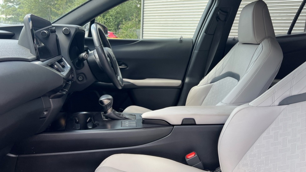 Lexus UX 2.0 250H E-cvt Euro 6 Ss Red #6