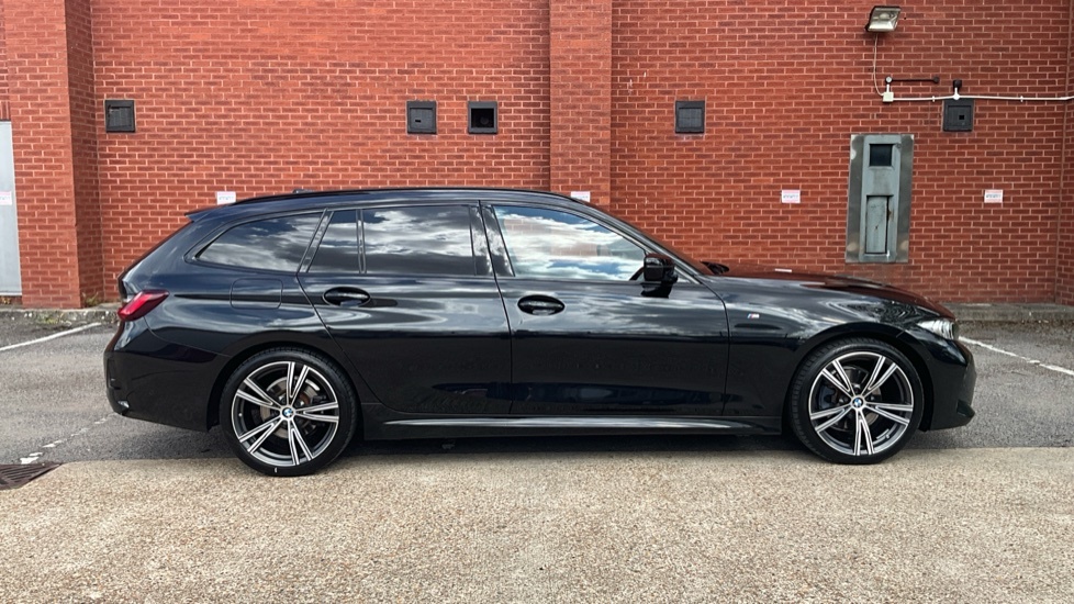 BMW 3 Series M Sport Touring Blue #23