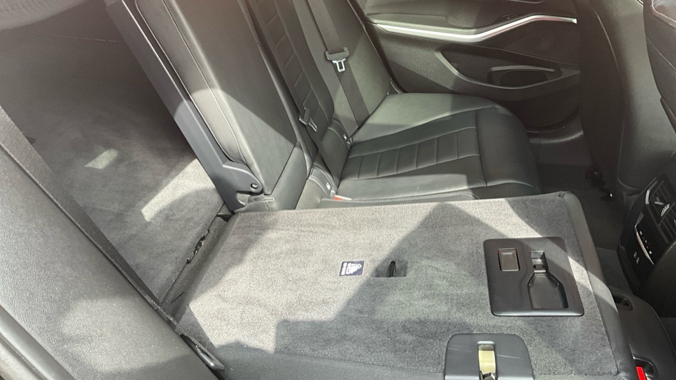 BMW 3 Series M Sport Touring Blue #19