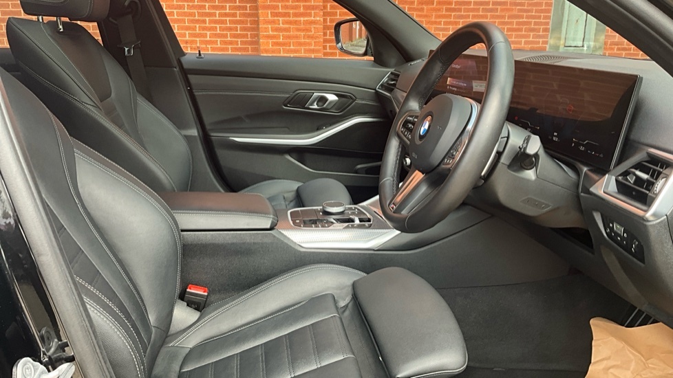 BMW 3 Series M Sport Touring Blue #13