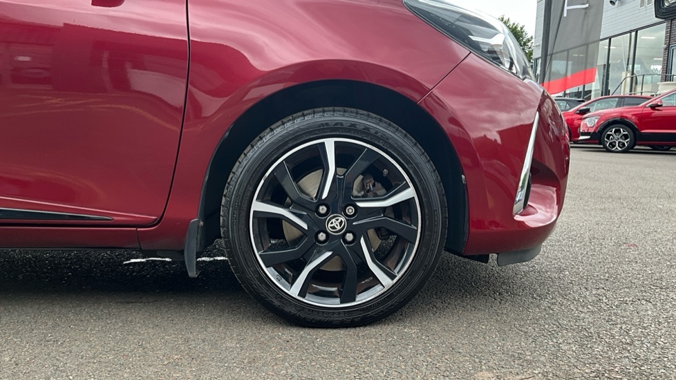 Toyota Yaris Icon Tech Hybrid Red #25