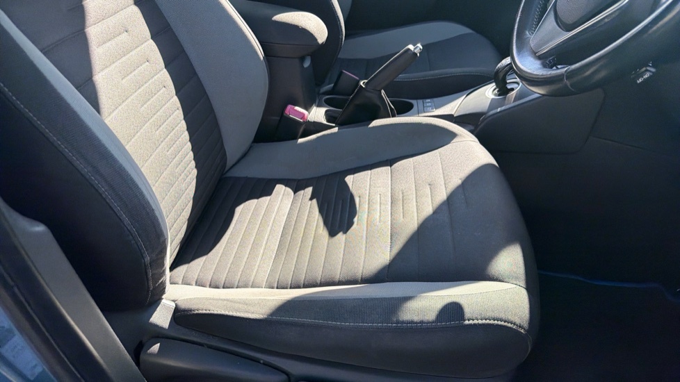Toyota Auris 1.8 Vvt-h Excel Black #17
