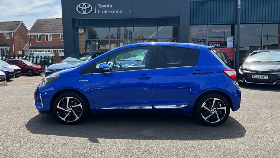 Toyota Yaris 1.5 Vvt-i Icon Tech Protection Pack Blue #24