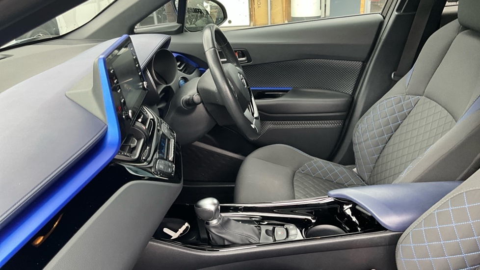 Toyota C-Hr 1.8 Vvt-h Dynamic Cvt Euro 6 Ss Grey #5