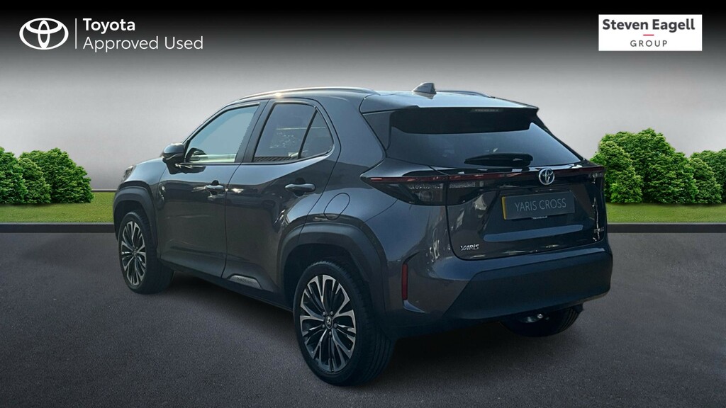 Toyota Yaris Cross Dynamic White #4