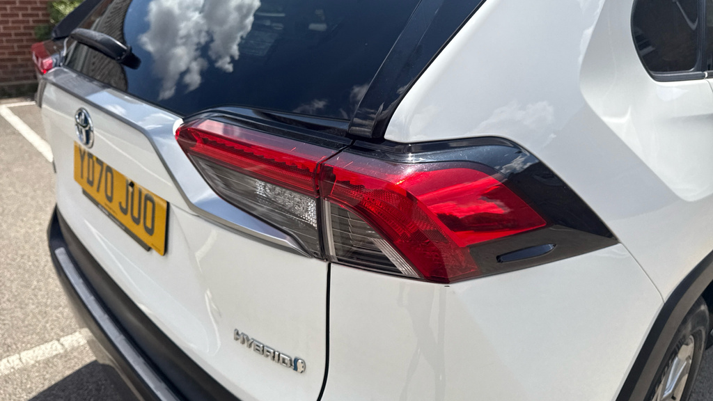 Toyota Rav 4 Estate Red #21