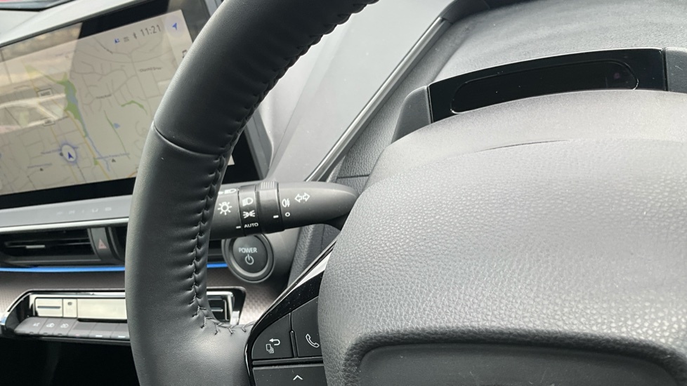Toyota Prius 2.0 Phev Design Cvt Blue #32