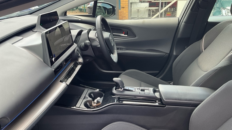 Toyota Prius 2.0 13.6Kwh Design Cvt Euro 6 Ss Grey #5