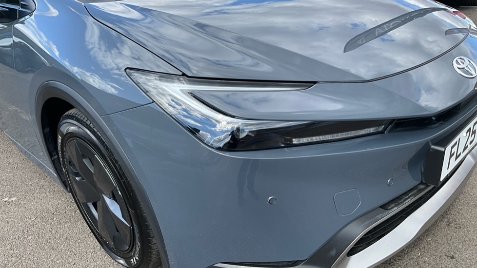 Toyota Prius 2.0 Phev Design Cvt Blue #20