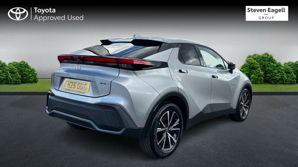 Toyota C-Hr 1.8 Vvt-h Design Cvt Euro 6 Ss Silver #2
