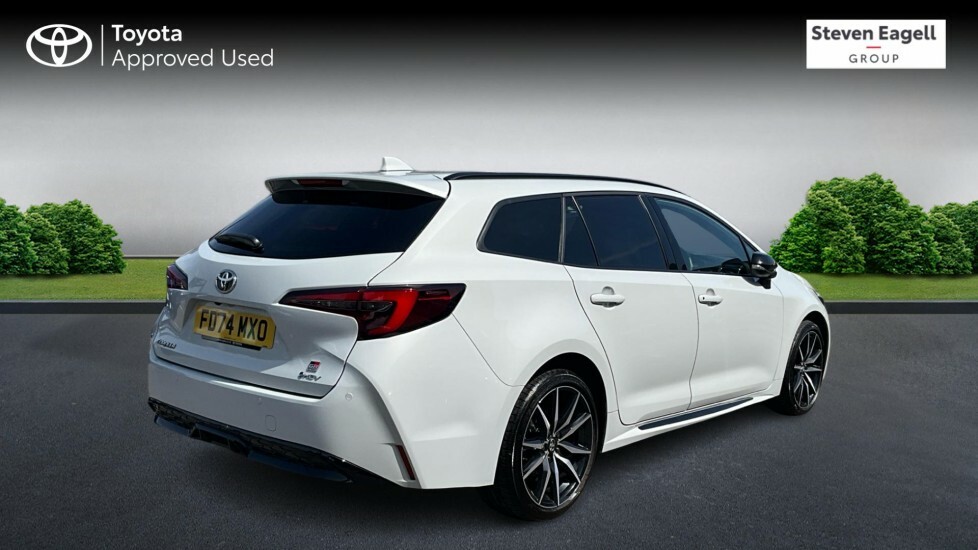 Toyota Corolla 1.8 Vvt H Gpf Icon Tech Hatchback Hybri Grey #2