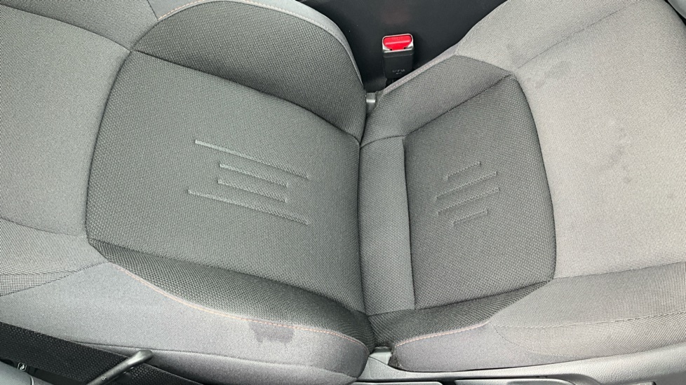 Toyota C-Hr Excel Hev Cvt Silver #17