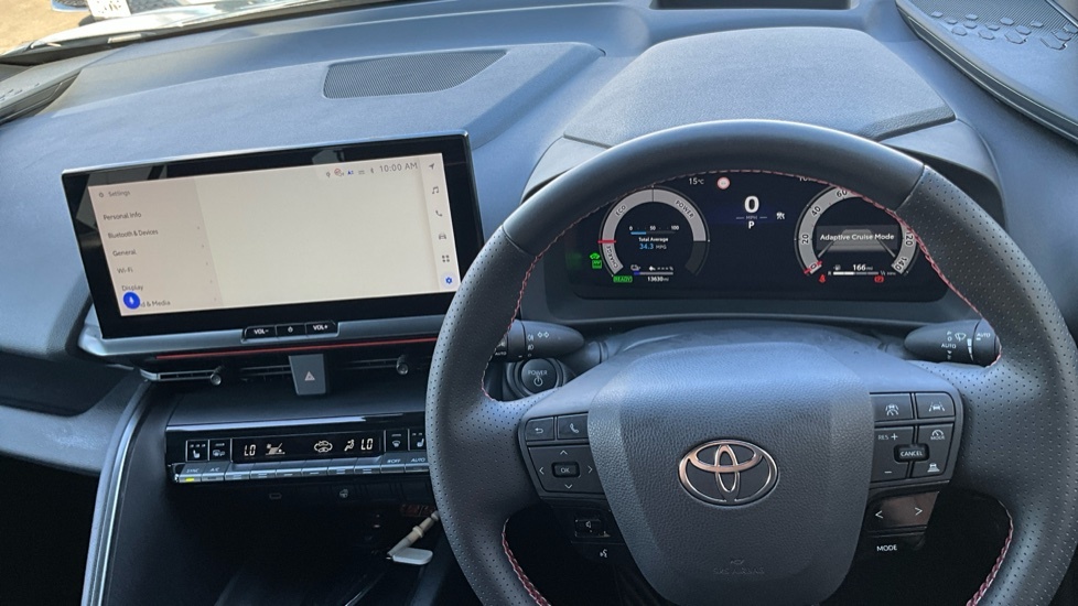 Toyota C-Hr Design White #10