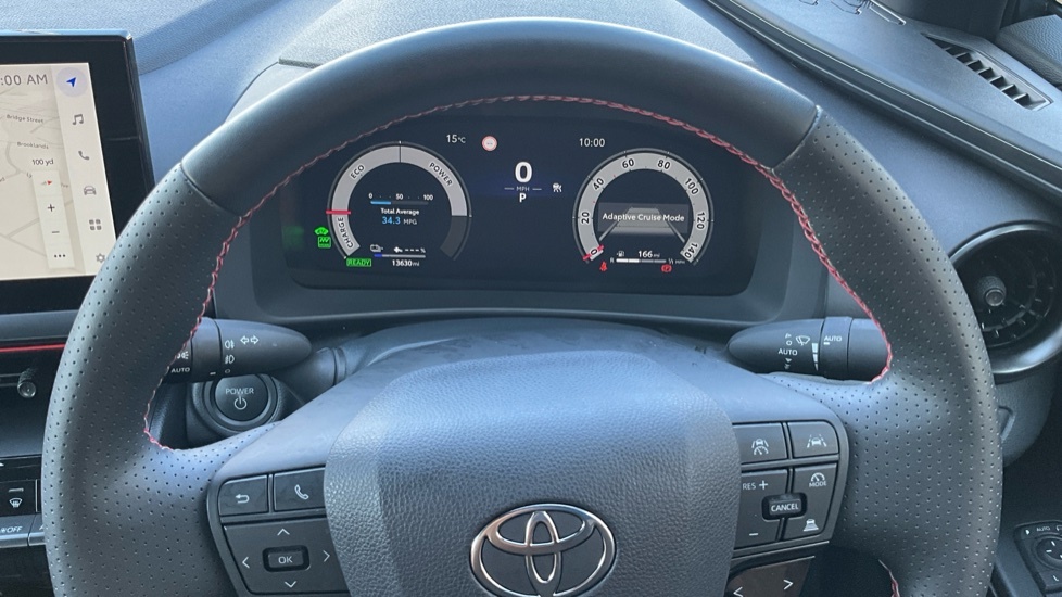 Toyota C-Hr Design White #11