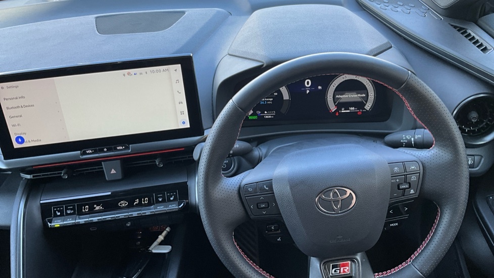 Toyota C-Hr Design White #7