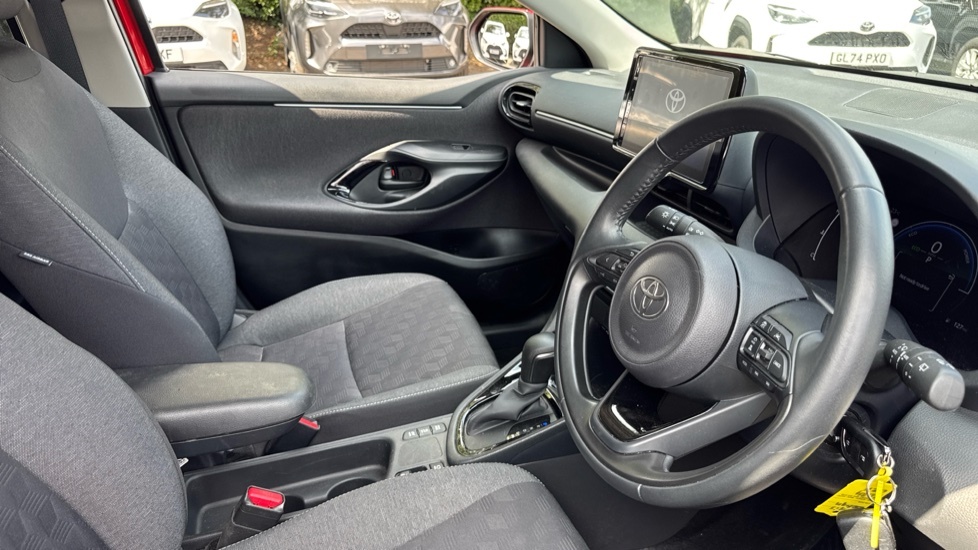 Toyota Yaris 1.5 Vvt-h Excel E-cvt Silver #12