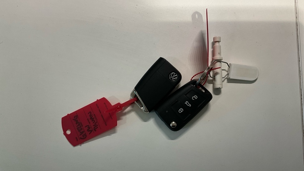 Volkswagen Tiguan Elegance Red #27