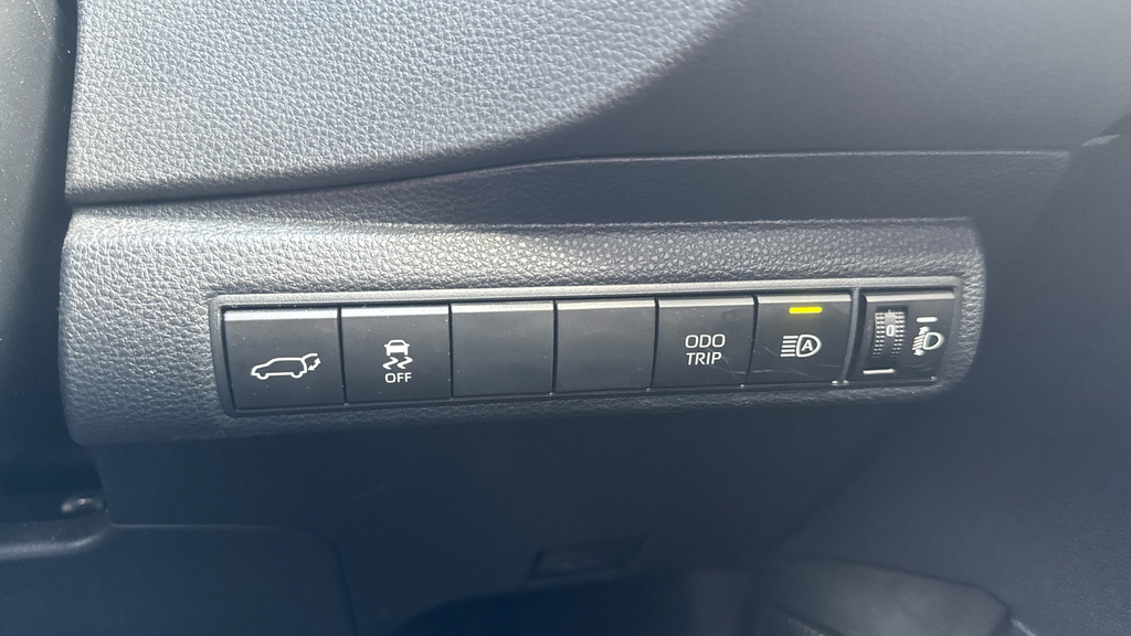 Toyota Corolla 1.8 Hybrid Icon Cv #35