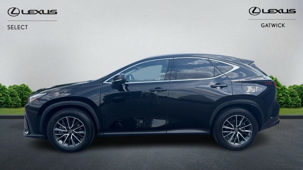 Lexus NX 2.5 450H 18.1Kwh Premium Suv Plug-in H Black #3
