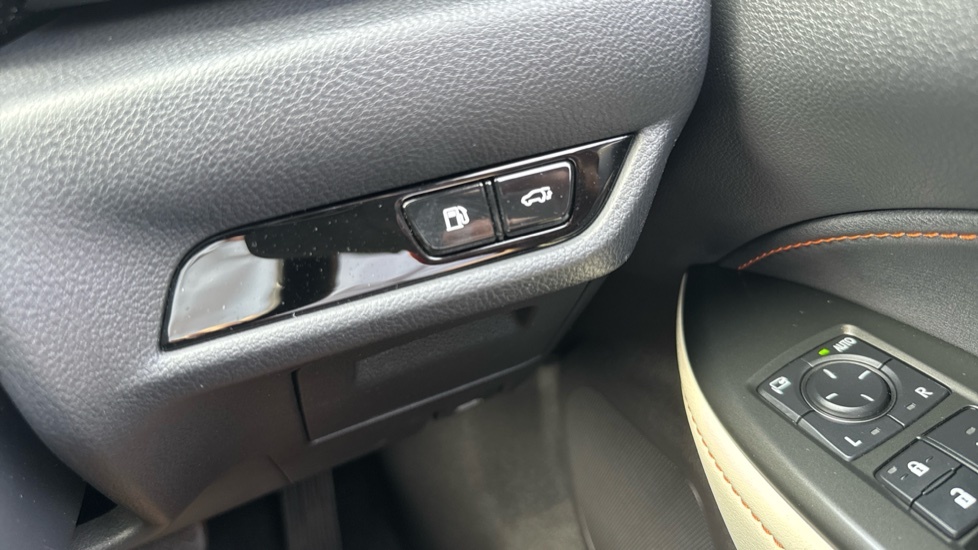 Lexus NX 450H 2.5 Takumi E-cvt Sunroof Black #52