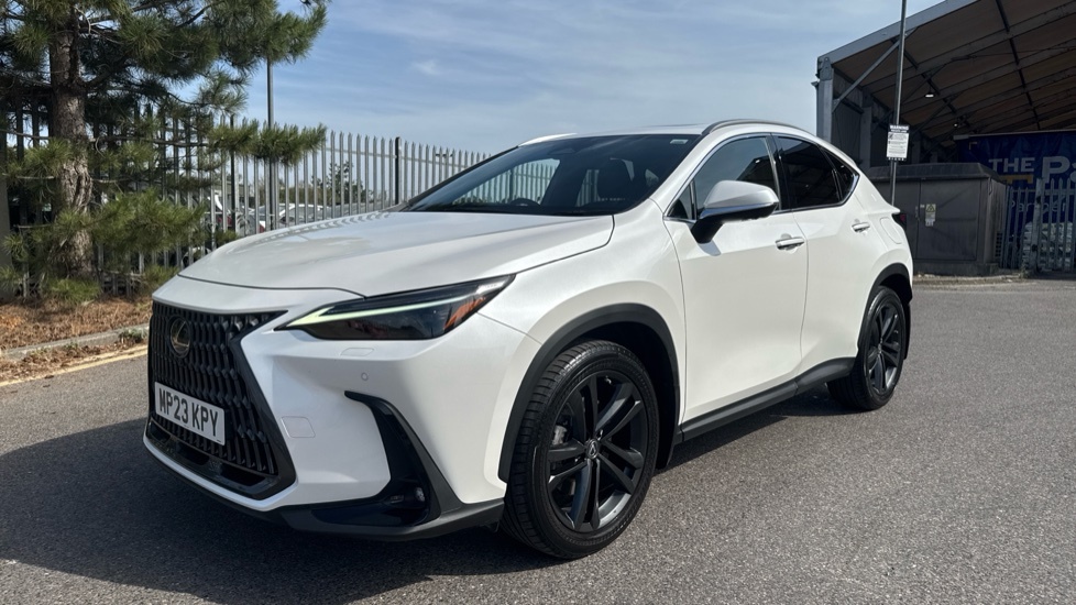 Lexus NX 450H 2.5 Takumi E-cvt Sunroof Black #25