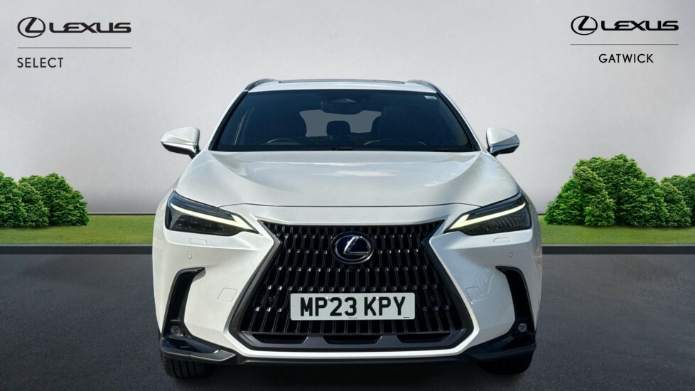 Lexus NX 2.5 450H 18.1Kwh Premium Plus Suv Plug White #4