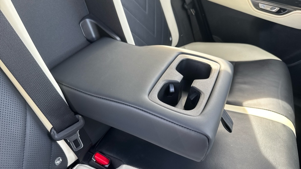 Lexus NX 450H 2.5 Takumi E-cvt Sunroof Black #39