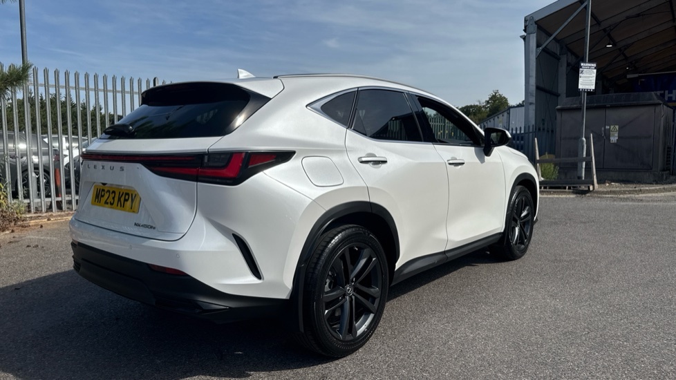 Lexus NX 450H 2.5 Takumi E-cvt Sunroof Black #26