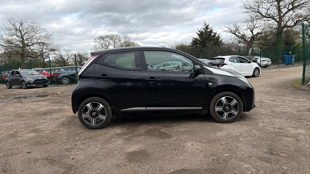 Toyota Aygo Red #15