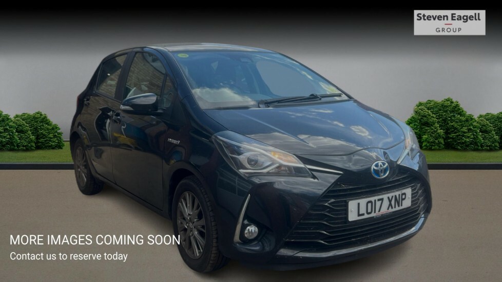 Toyota Yaris Icon Tech Hybrid Red #1