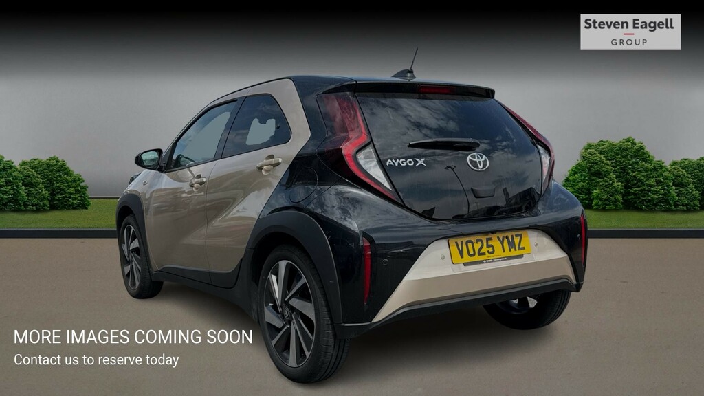 Toyota Aygo X Pure Manual Black #2