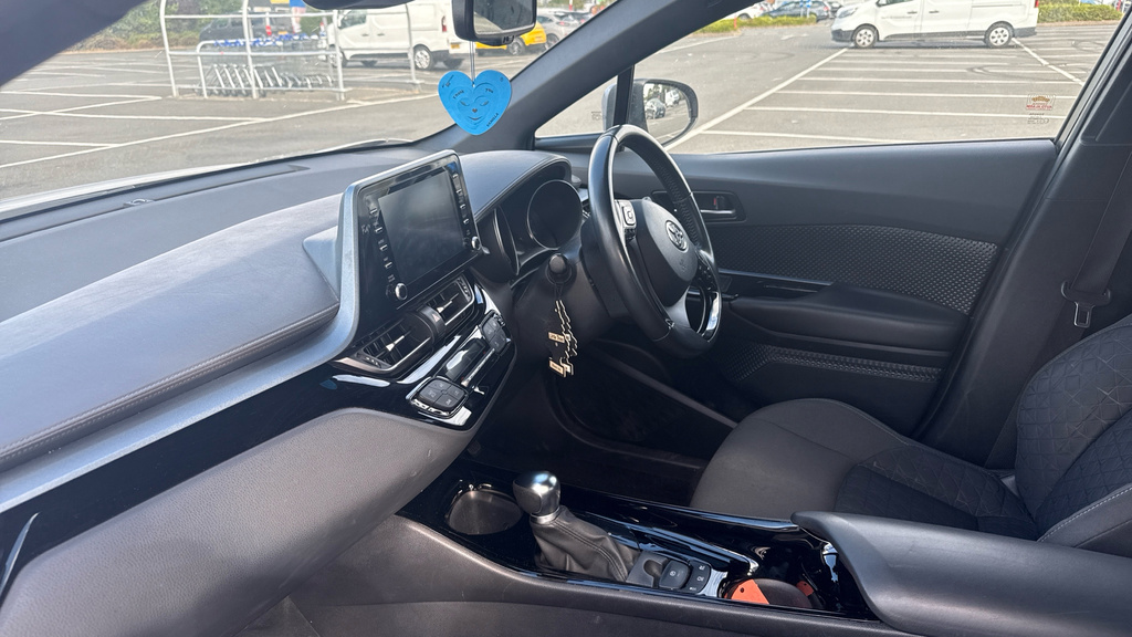 Toyota C-Hr 1.8 Vvt-h Design Cvt Euro 6 Ss Silver #5