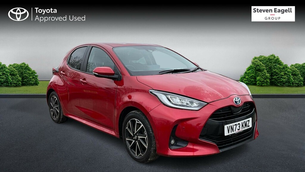 Toyota Yaris 1.5 Vvt-h Design E-cvt Euro 6 Ss Red