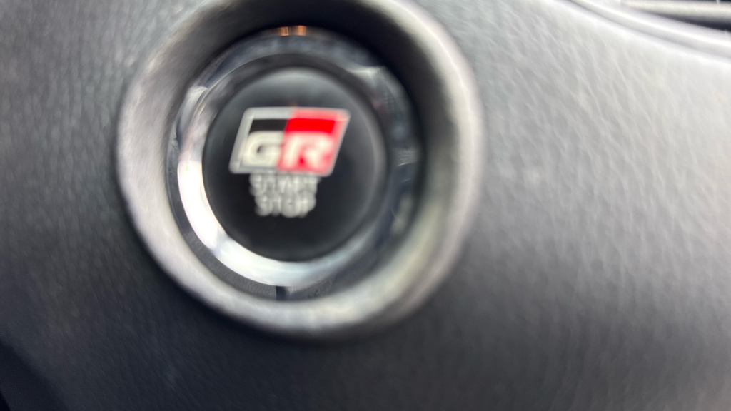 Toyota C-Hr 1.8 Hybrid Excel #16