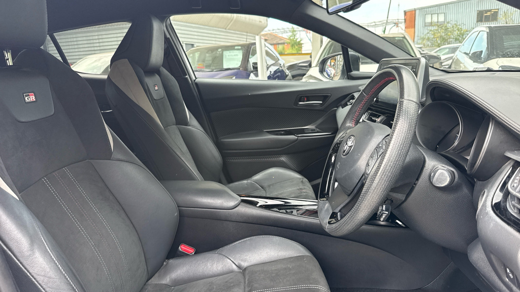 Toyota C-Hr 1.8 Hybrid Excel #12