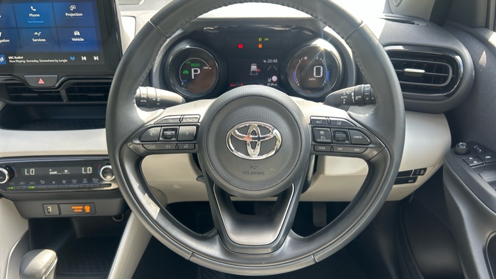 Toyota Yaris Vvt-i Design Air Conbluetooth Black #10