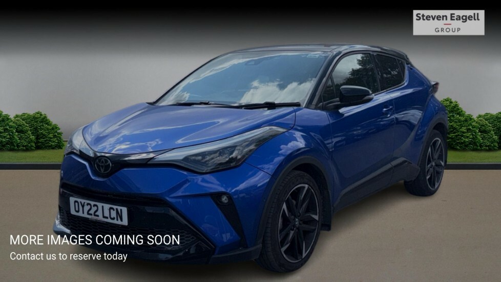 Toyota C-Hr Suv White #3
