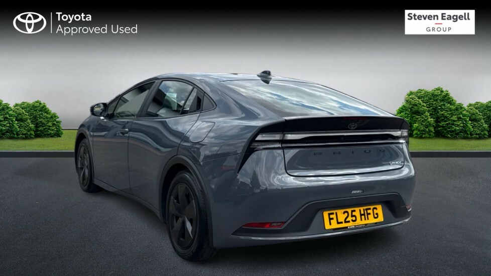 Toyota Prius 2.0 13.6Kwh Design Hatchback Plug-in Hy Grey #4